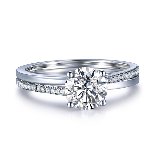 1.00ct Classic Round Cut Moissanite Engagement Ring, Available in White Gold or Platinum