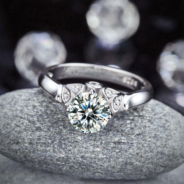 1.25ct Vintage Diamond Ring, Round Brilliant Cut Diamond, 925 Sterling Silver