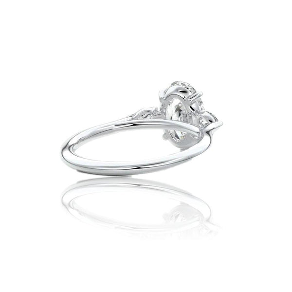 Oval Cut 3 Stone Moissanite Engagement Ring