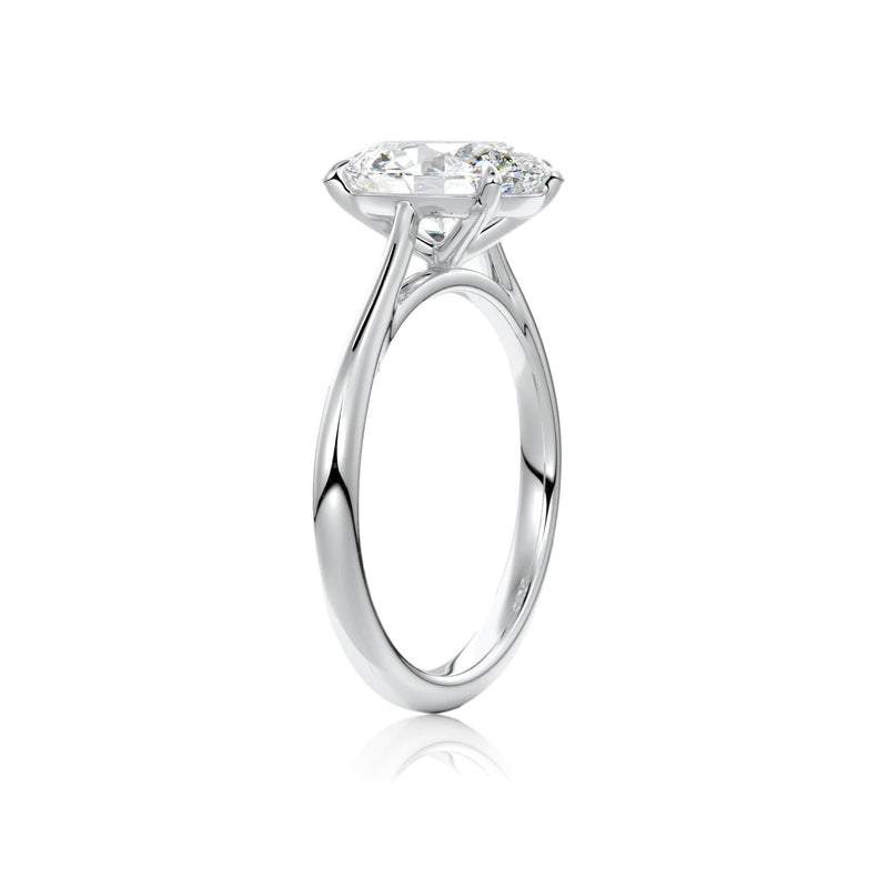 Oval Cut Classic Moissanite Engagement Ring