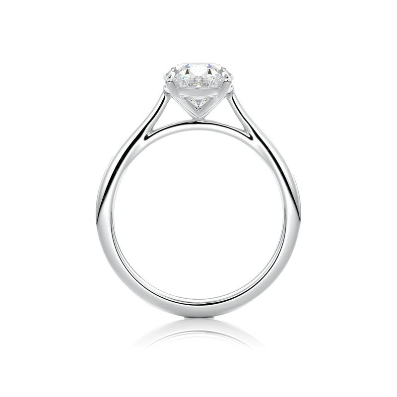 Oval Cut Classic Moissanite Engagement Ring