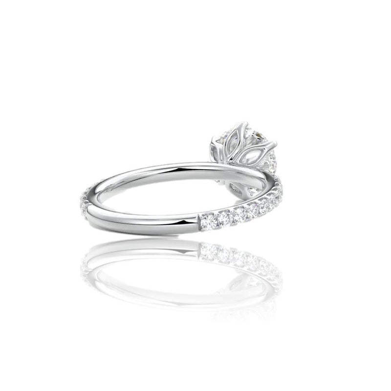 Round Cut 6 Claw Moissanite Engagement Ring