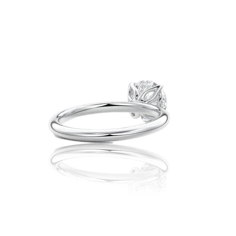 Round Cut Classic Moissanite Engagement Ring