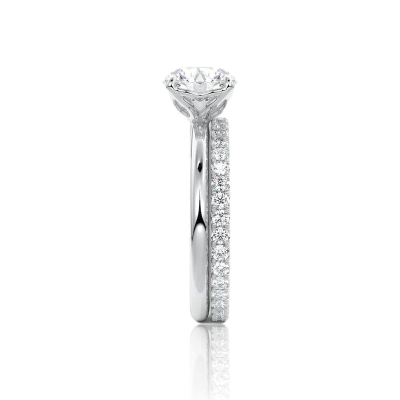 Round Cut Classic Moissanite Engagement Ring