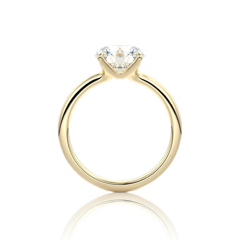 Round Cut Classic Moissanite Engagement Ring