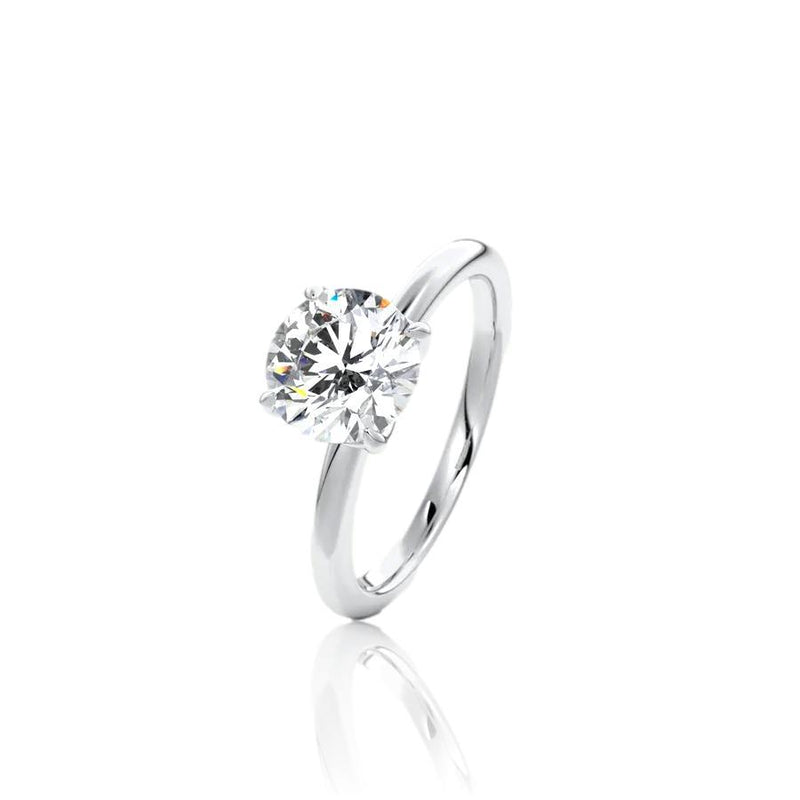 Round Cut Classic Moissanite Engagement Ring
