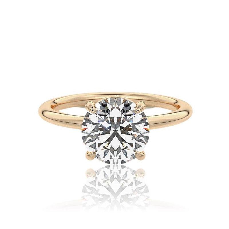 Round Cut Classic Moissanite Engagement Ring
