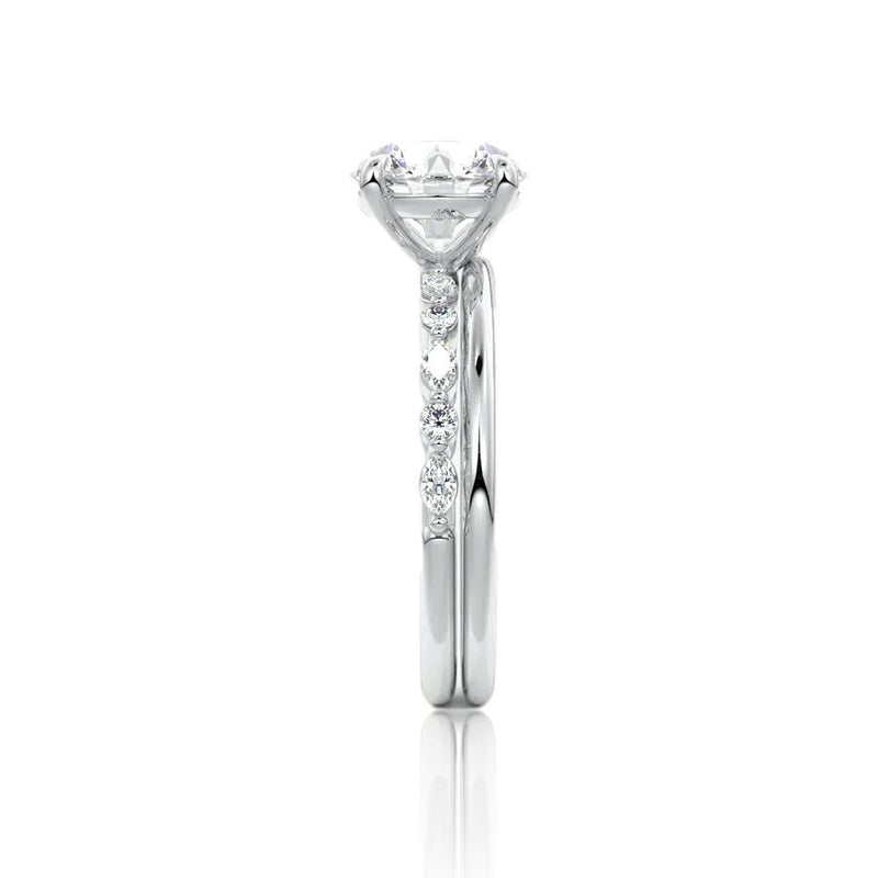 Round Cut Vintage Style Moissanite Engagement Ring