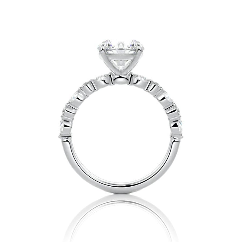 Round Cut Vintage Style Moissanite Engagement Ring