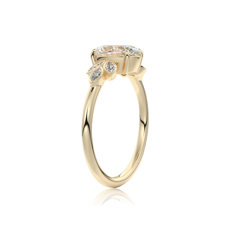 Vintage Oval Cut Floral Moissanite Engagement Ring