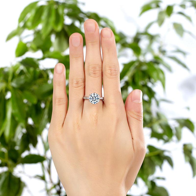 Silver round deals engagement rings