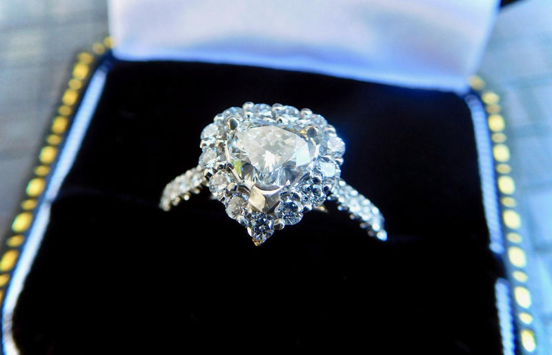 Heart shaped diamond engagament ring, heart shaped halo