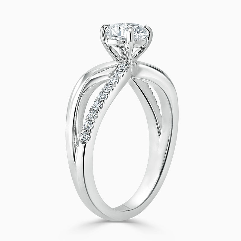 Round Cut Moissanite Engagement Ring, Classic Style
