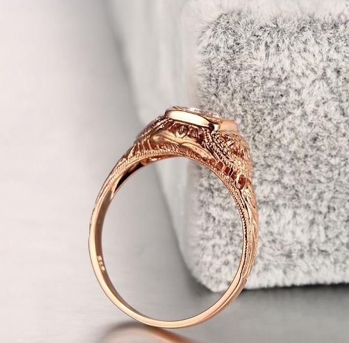 0.30ct Round Cut Moissanite Engagement Ring, Vintage Design, Available in 10Kt, 14Kt or 18kt Rose Gold
