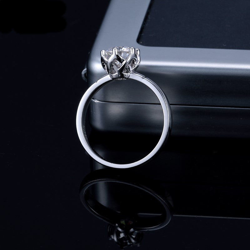 1.00ct Classic Round Cut Moissanite Engagement Ring, Available in White Gold or Platinum