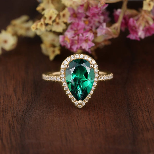 4.00ct Pear Cut Lab Grown Emerald Ring, Vintage Design, Choose Your Metal4.00ct Pear Cut Lab Grown Emerald Engagement Ring, Vintage Design, Choose Your Metal