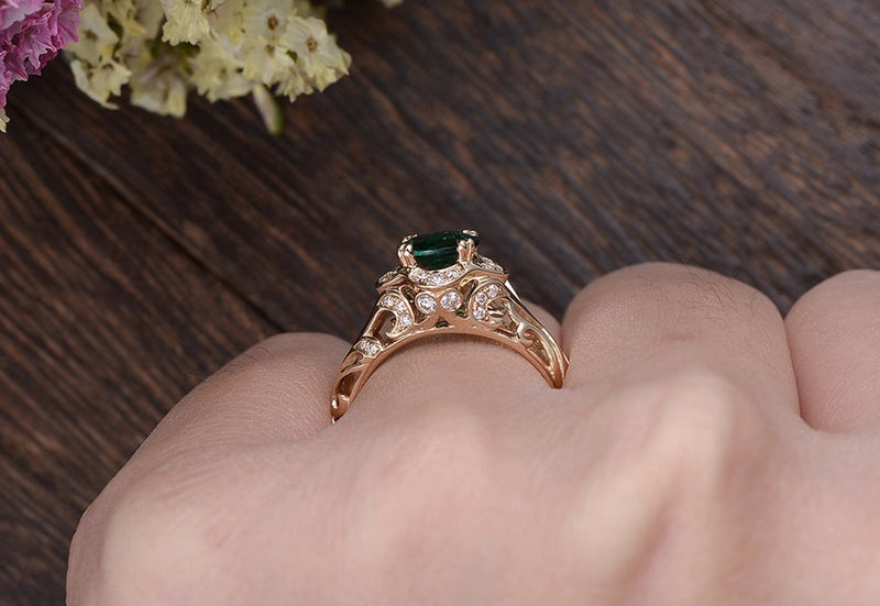 1.00ct Round Cut Lab Grown Emerald Engagement Ring, Vintage Design, Choose Your Metal